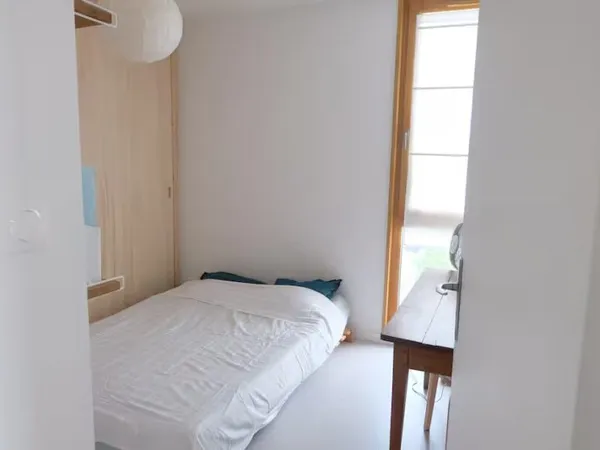 Loue chambre chez l'habitant - 15m²