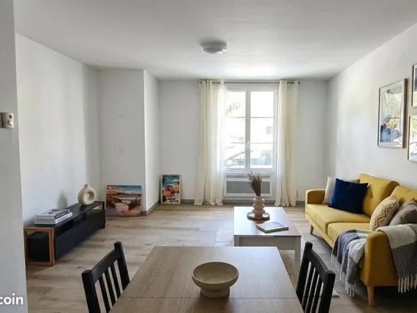 COURTE DURÉE/BAIL MOBILITÉ - beau duplex T3 meublé