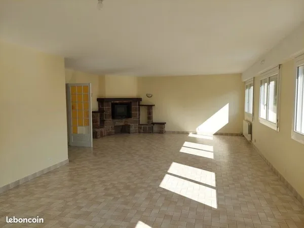Appartement 3 pièces 144 m²