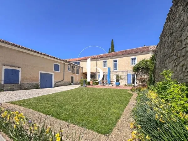 Maison et villa de prestige Vente Goudargues 10p 275m² 499000€