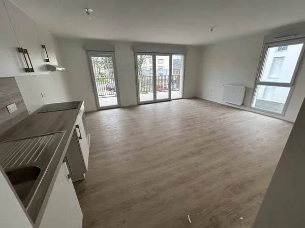 T2 Récent Balcon et Parking et cellier