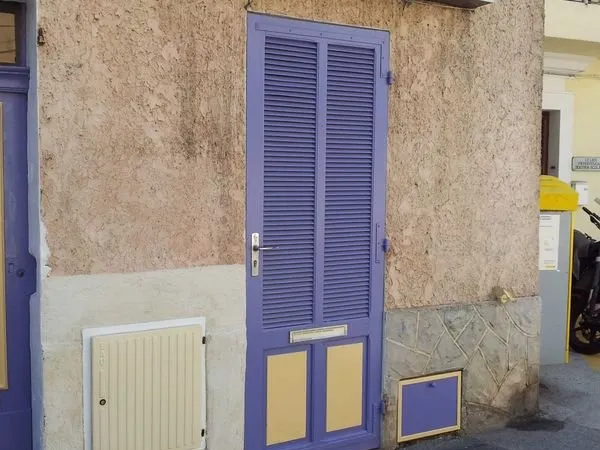 A louer local commercial tous commerces de 21 M2