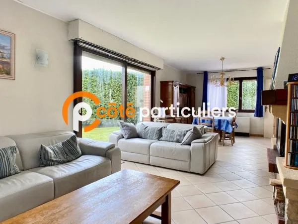 Maison 5 chambres 136 m2 habitables.