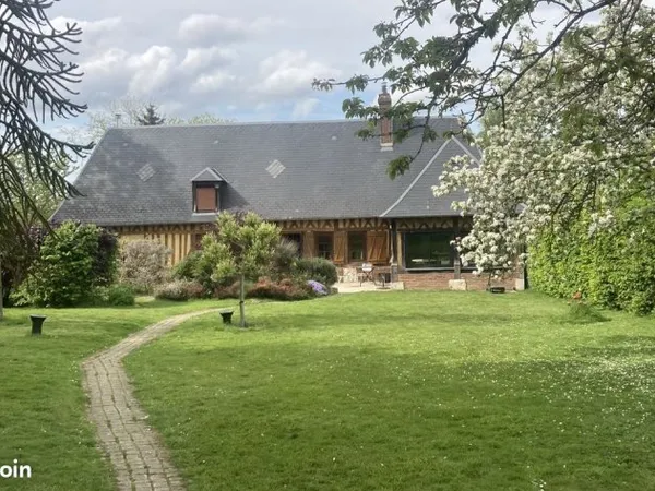 Belle propriété arborée & Bien située