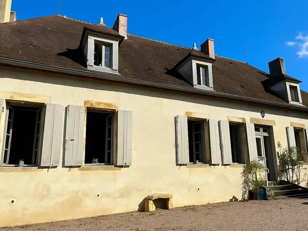 Propriété 11 pièces 322 m²