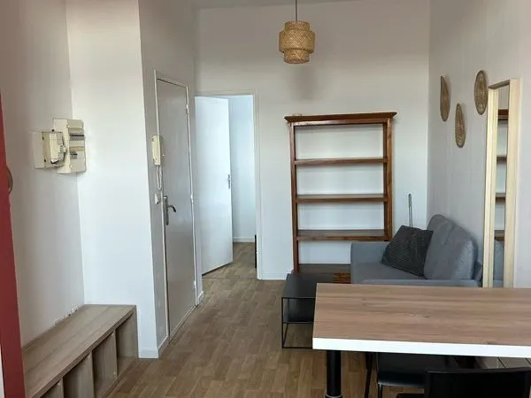 Location appartement T1Bis meublé de 27m2 - Coup de coeur