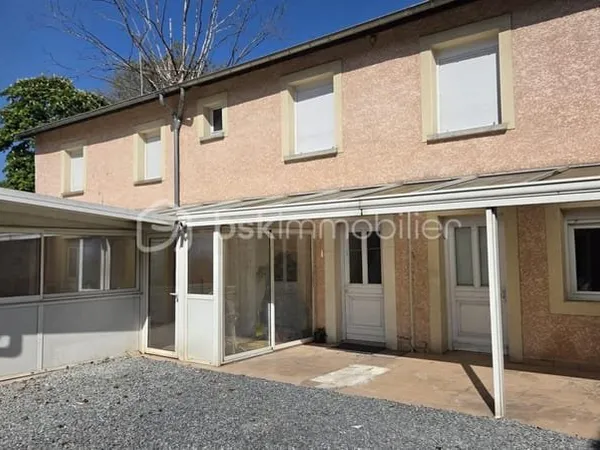 VILLEURBANNE - SECTEUR CUSSET - MAISON 215 m² DIVISIBLE - FORT POTENTIEL INVESTISSEUR