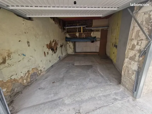 Parking/box 11 m² Avignon