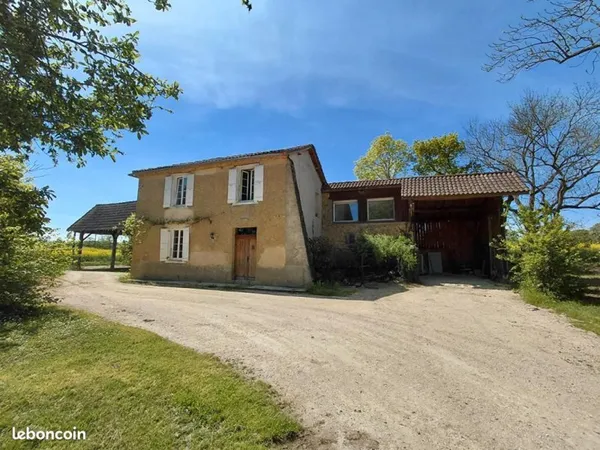 Maison 7 pièces 212 m²