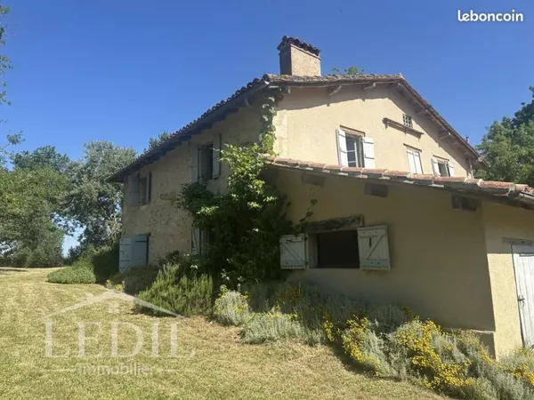 Propriété 6 pièces 194 m²