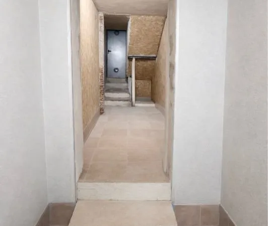 Cave à louer - 13,60 m² - Rue Fesch