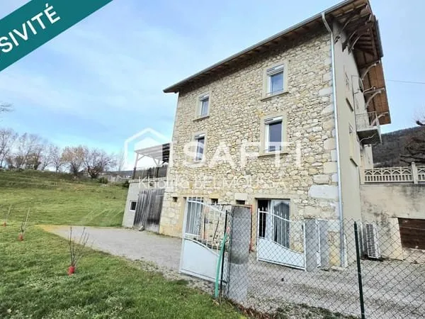 Maison rénovée 164 m² 1403 m2 de terrain - Fort potentiel arvières-en-Valromey