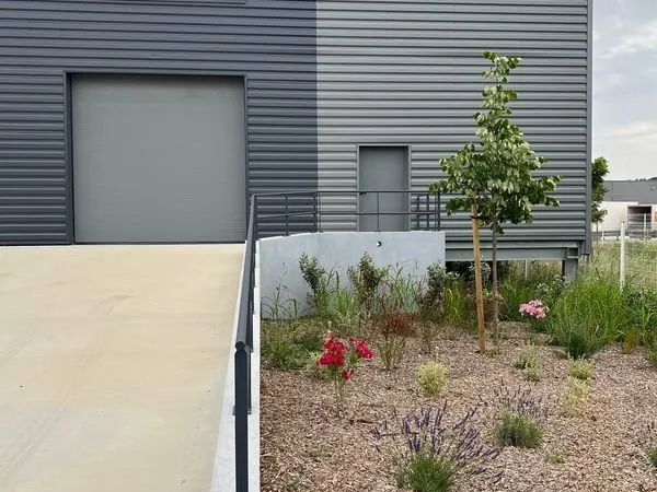 Local d'activité - 310 m² - LOTS 4