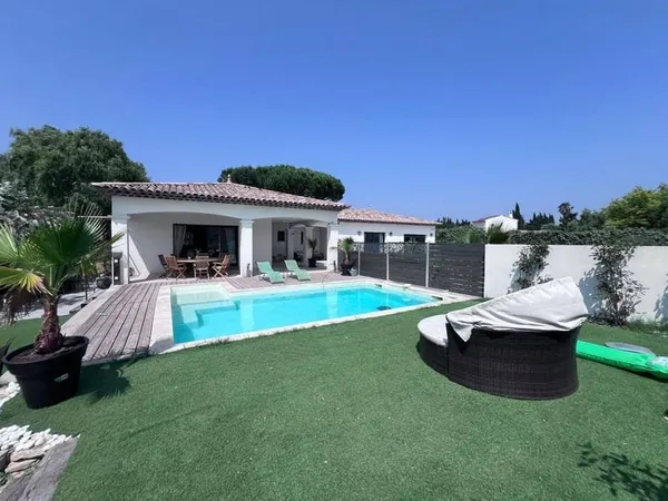 Villa 5 pièces 200 m²