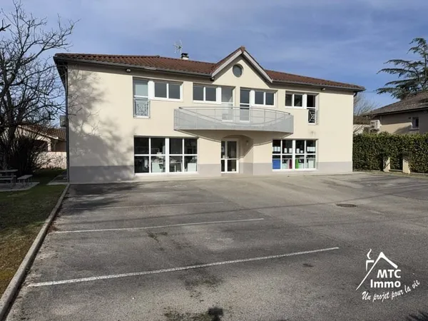 Bureaux 450 m²