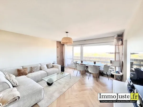 Appartement de Type F4 80m² 3 chambres dernier étage