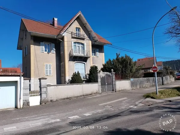 Maison 11 pièces 171 m²
