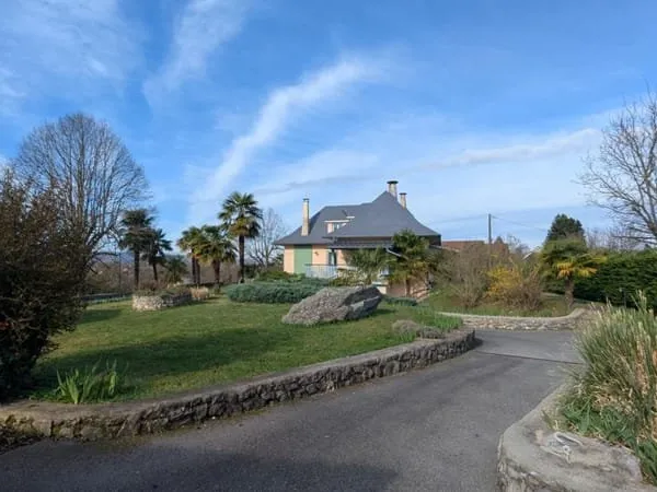 Maison Domessin 5 pièce(s) 141m2
