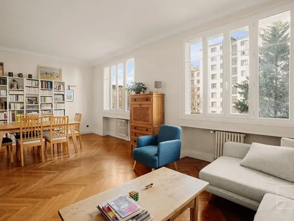 LYON 6, PROX. COLLEGE VENDOME, 139.78m²