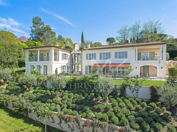 Mougins - A pied du village, 5 chambres