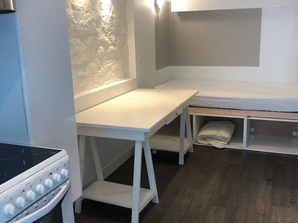 Loue appartement 24m² Sceaux - Lakanal