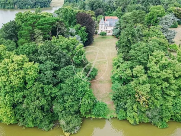 Maison de luxe 10 pièces 627 m²