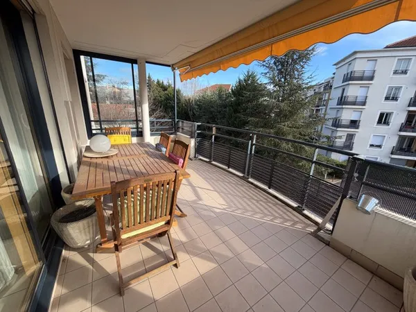 Appartement 4 Pièces 90m² TASSIN LA DEMI LUNE