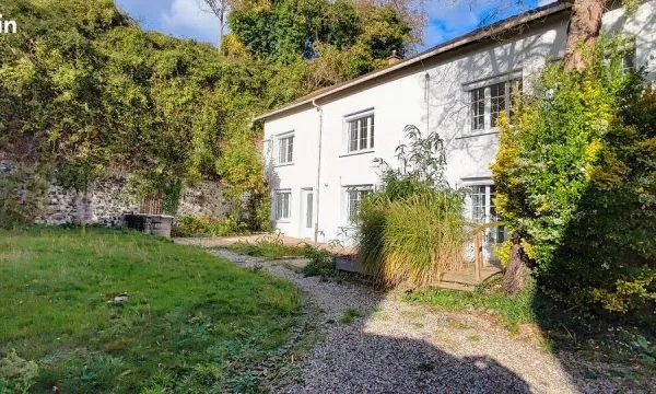 Location maison 142m² 4chambres 1050/mois