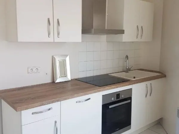 Appartement Epernon 3 pièces 60m2