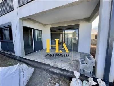 Local commercial L Etang Sale 82 m2