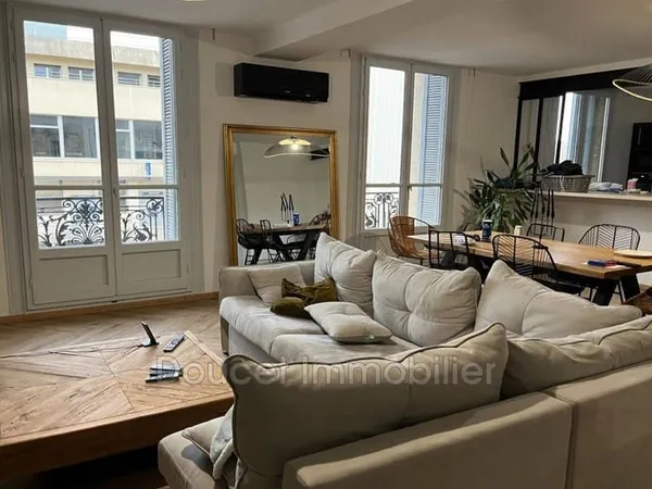 Appartement 4 pièces 123 m²