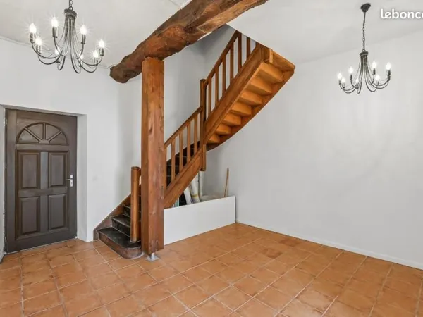 Appartement 5 pièces 170 m²