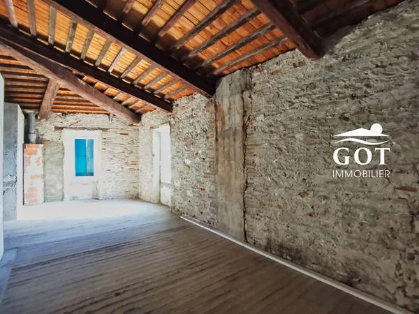 A vendre Immeuble de rapport à rénover - 143m² ? Saint-Laurent-de-la-Salanque (66250)