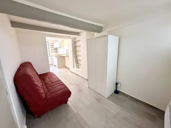 Studio 1 pièce 17 m²