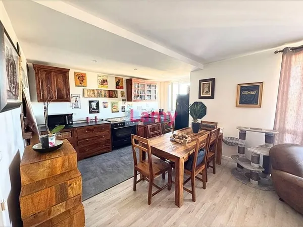 Appartement 6 pièces 106 m²
