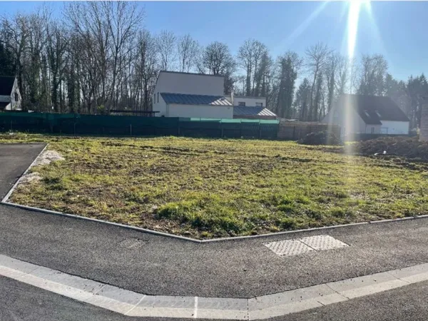 Terrain 304 m²