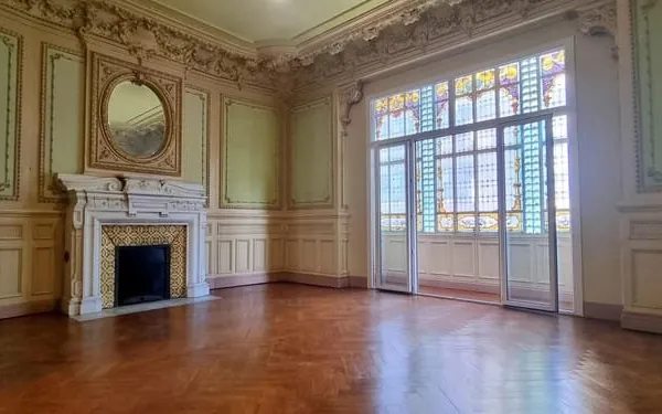 NICE CENTRE GRAND APPARTEMENT 4 PIECES