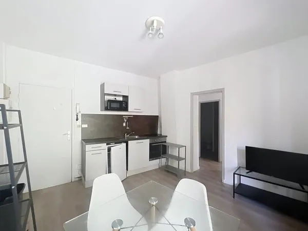Appartement Type 2 meublé 33m² À Louer