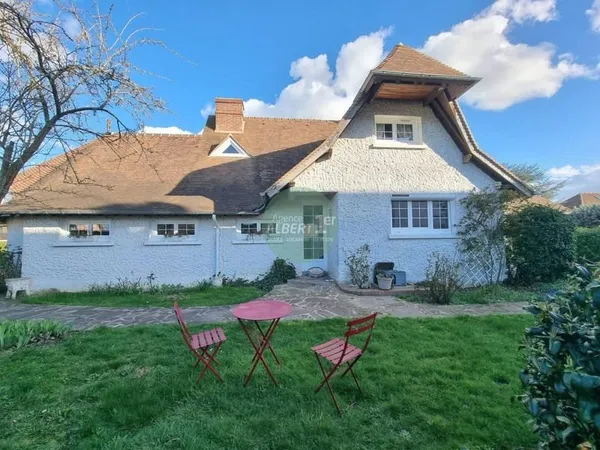 Maison 8 pièces 154 m²