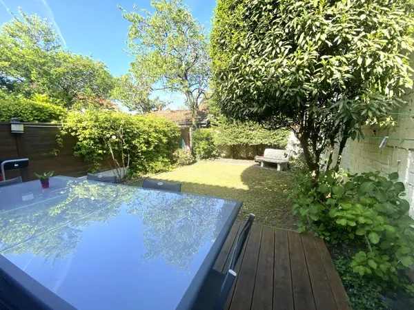 Quartier Lescure Ravissante maison en pierres