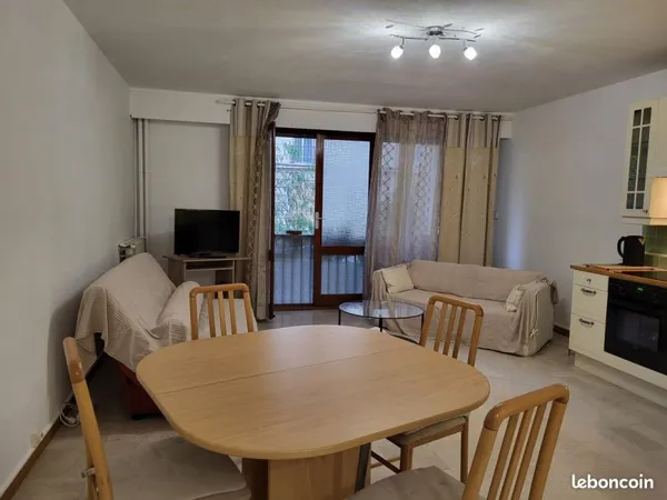 Colocation 2 chambres dans cadre calme et agréable - Marseille 4e