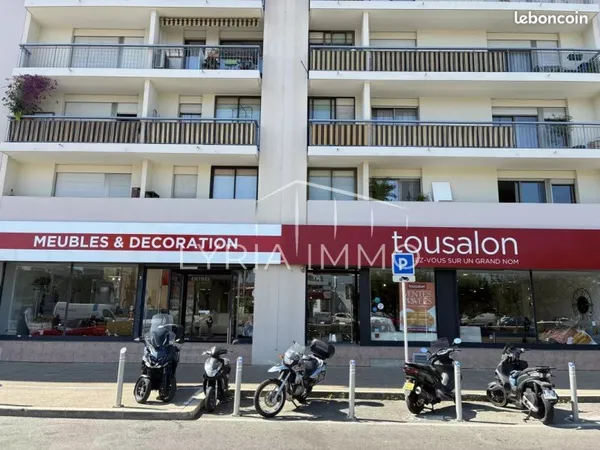 Local commercial 995 m² Cannes