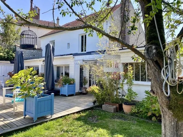 Maison 7 pièces 161 m²