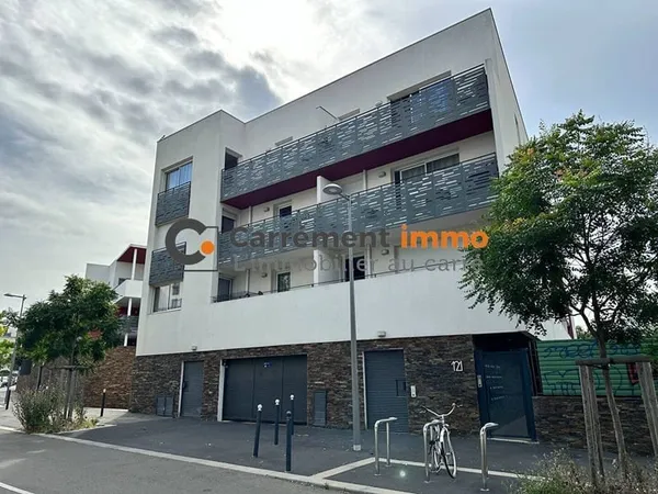 Parking 12 m²