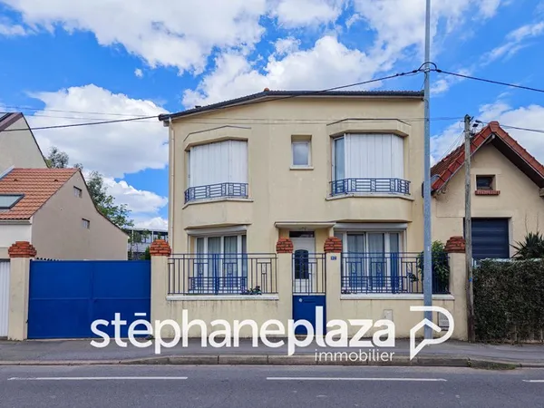 Maison Bagneux - 8 pièce(s) - 303 m2 au sol