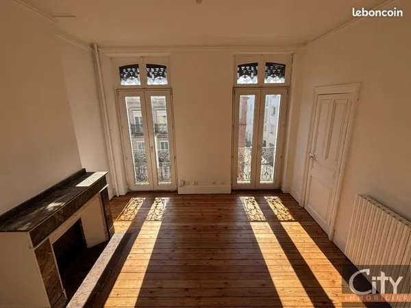 Appartement 4 pièces 82 m²