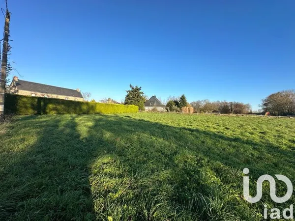 Terrain 992 m²