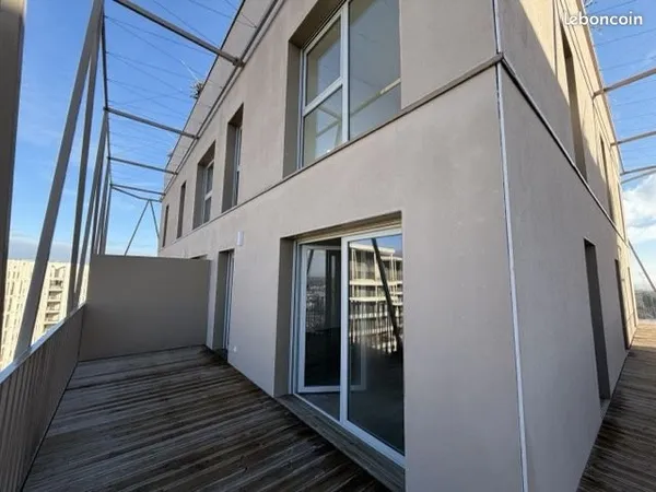 Duplex 5 pièces 142 m²