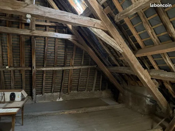 Particulier à Particulier a vendre maison de ville châteaumeillant