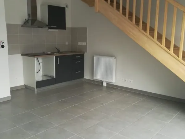 Appartement T3 Duplex avec terrasse et place de parking - 67
